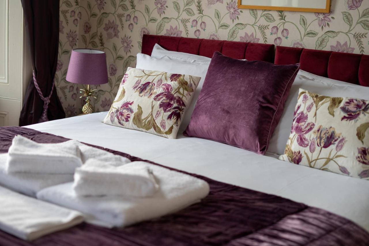 Western Isles Hotel Тобърмори Екстериор снимка