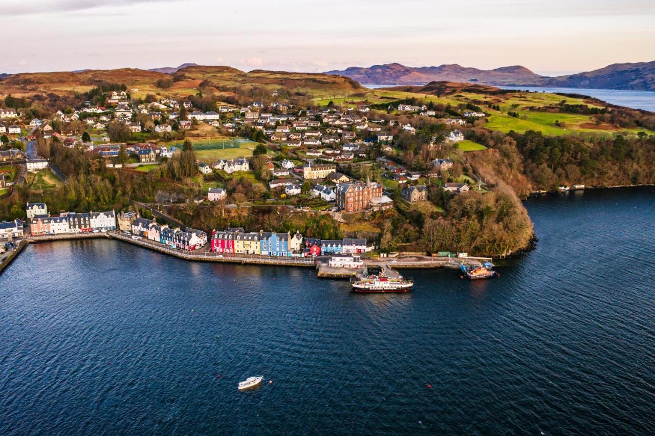 Western Isles Hotel Тобърмори Екстериор снимка