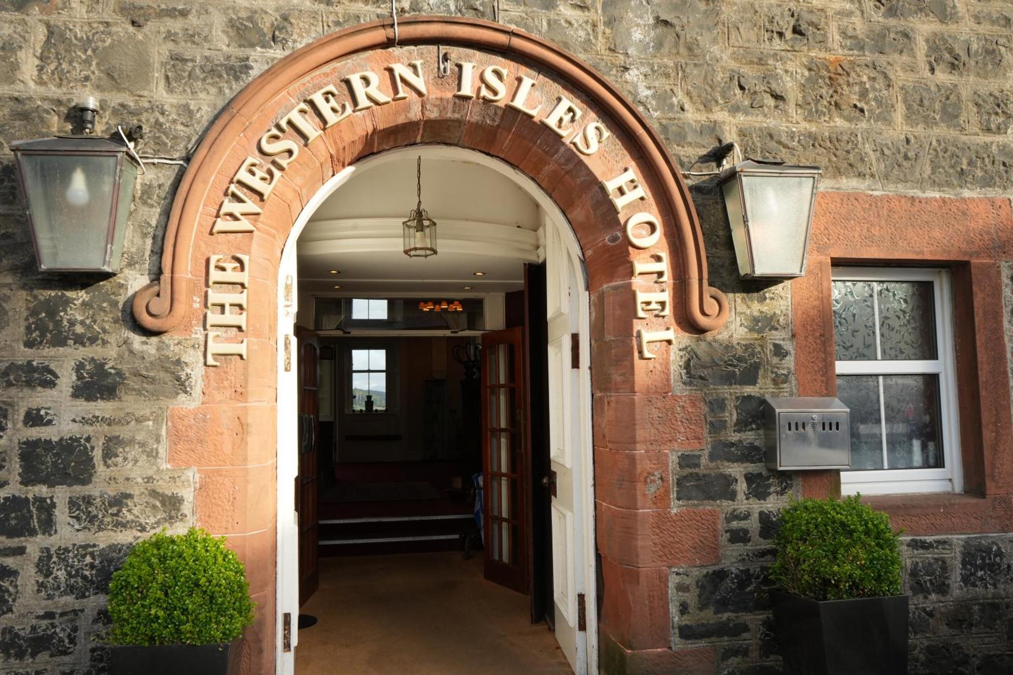 Western Isles Hotel Тобърмори Екстериор снимка