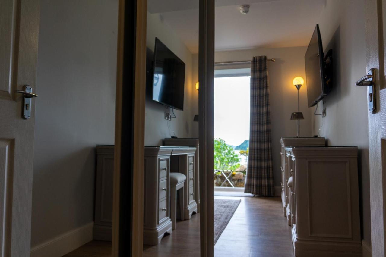 Western Isles Hotel Тобърмори Екстериор снимка