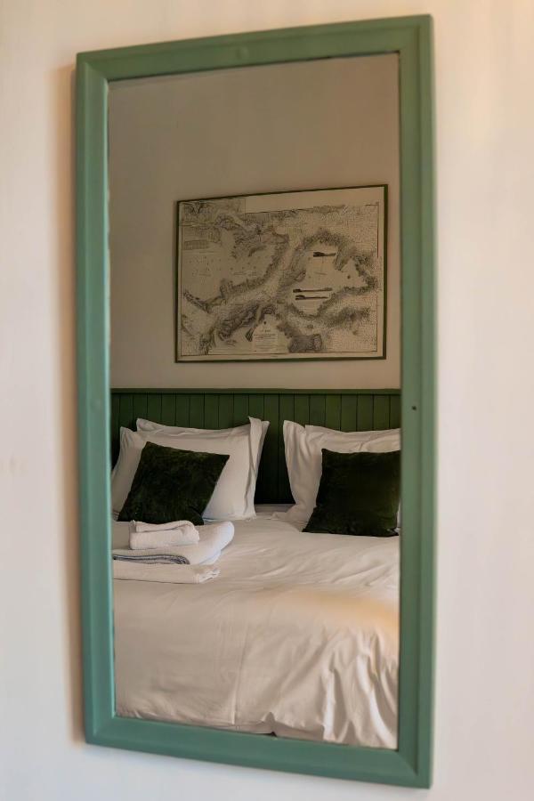 Western Isles Hotel Тобърмори Екстериор снимка