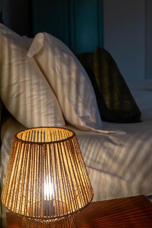 Western Isles Hotel Тобърмори Екстериор снимка